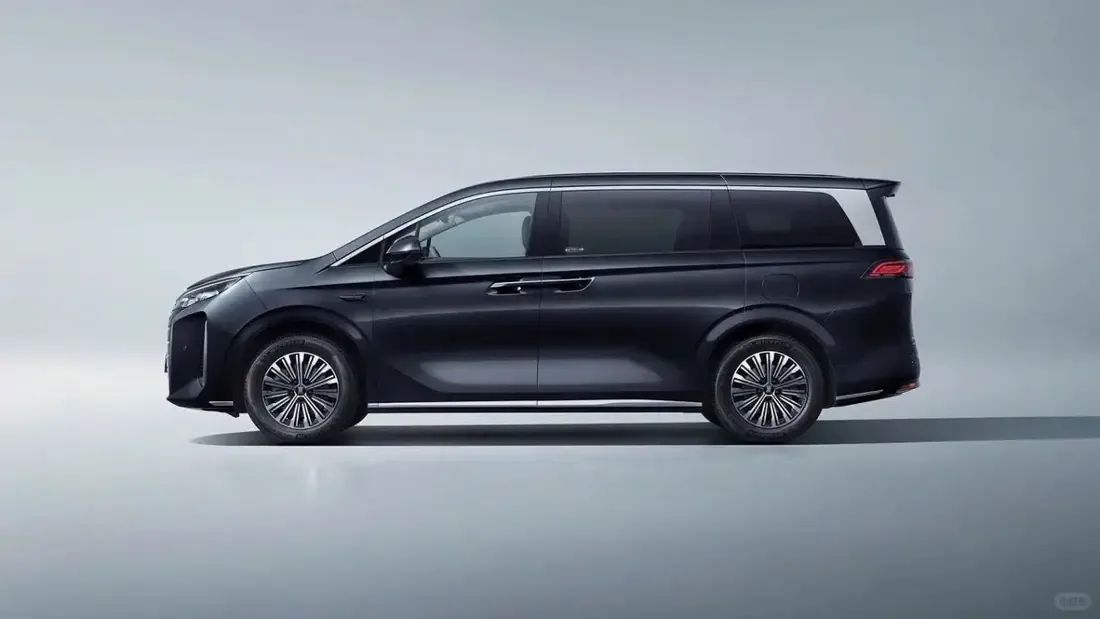 Ngoại thất BYD M9